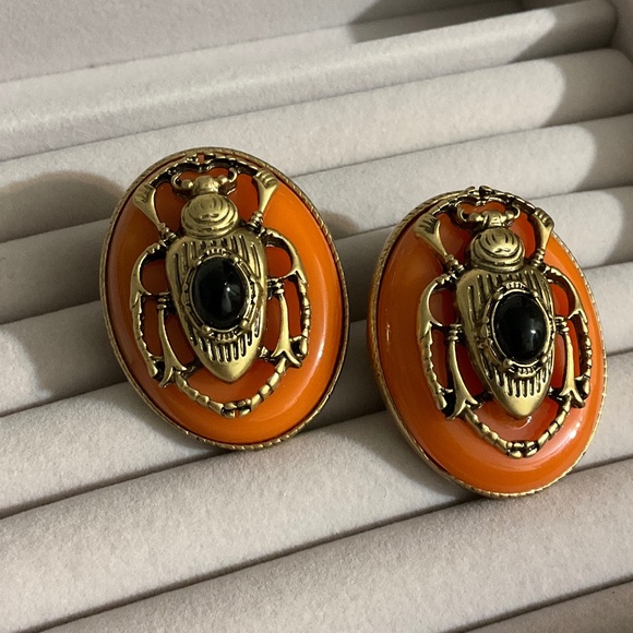 vintage beetle earrings - Picture 1 of 7